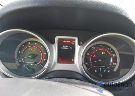 2015 Dodge Journey Sxt z USA, uszkodzony, nr VIN 3C4PDCBG8FT743225